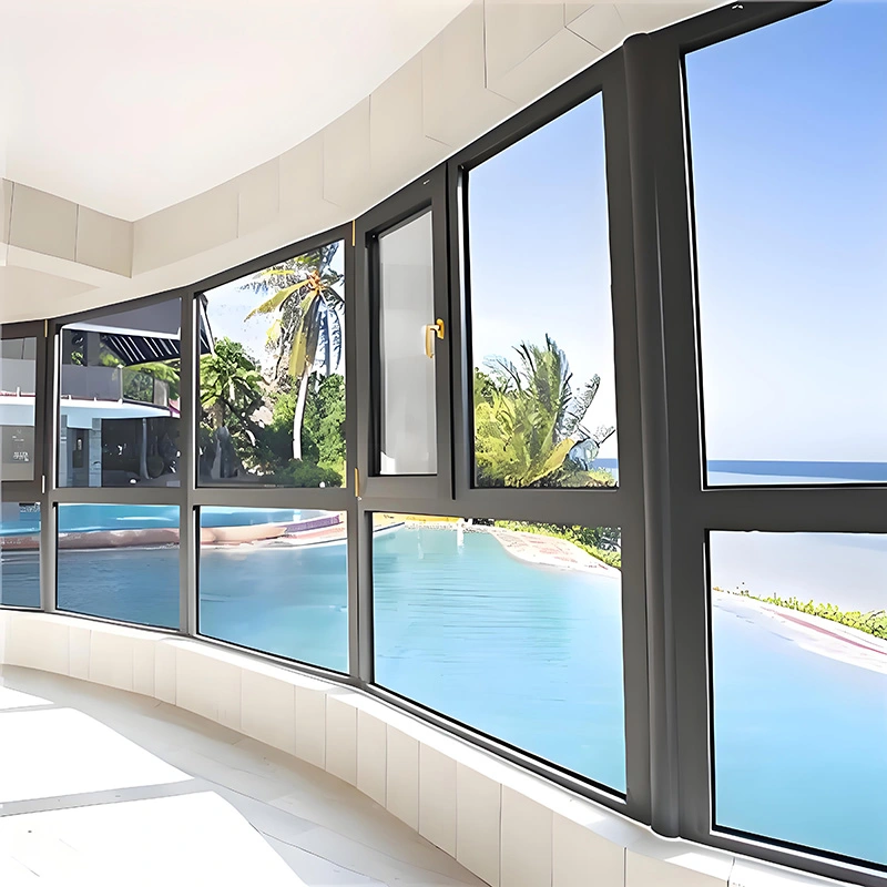 Finestre con apertura verso l'interno in lega di alluminio
